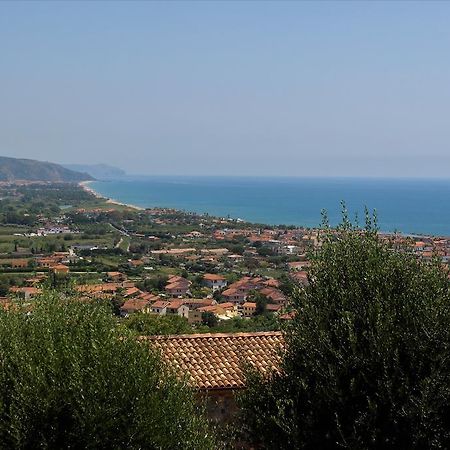 Apartamento Casa Lippi Casal Velino Exterior foto