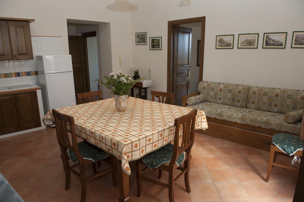 Apartamento Casa Lippi Casal Velino Habitación foto
