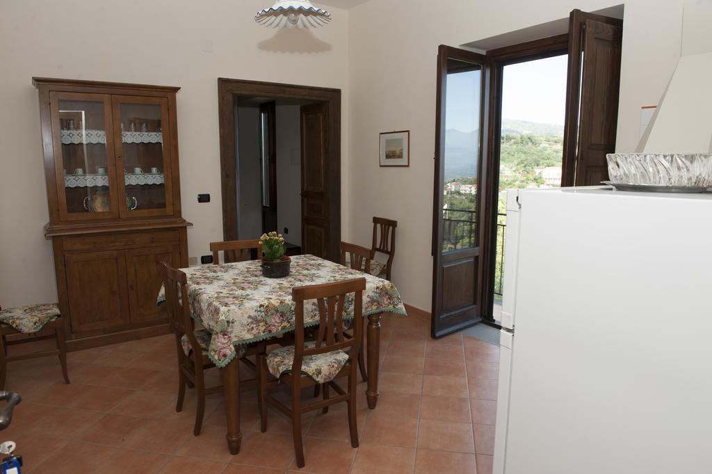 Apartamento Casa Lippi Casal Velino Habitación foto